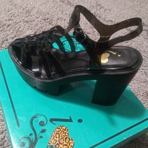 Platform Chucky heel sandals